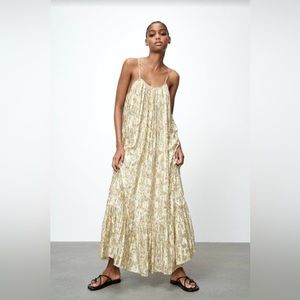 Zara- METALLIC THREAD PRINTED DRESS